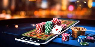 shan star Slots ကစားနည်း Myanmar ကစားသမားများ Video Slots ကစားနေသောမြင်ကွင်း